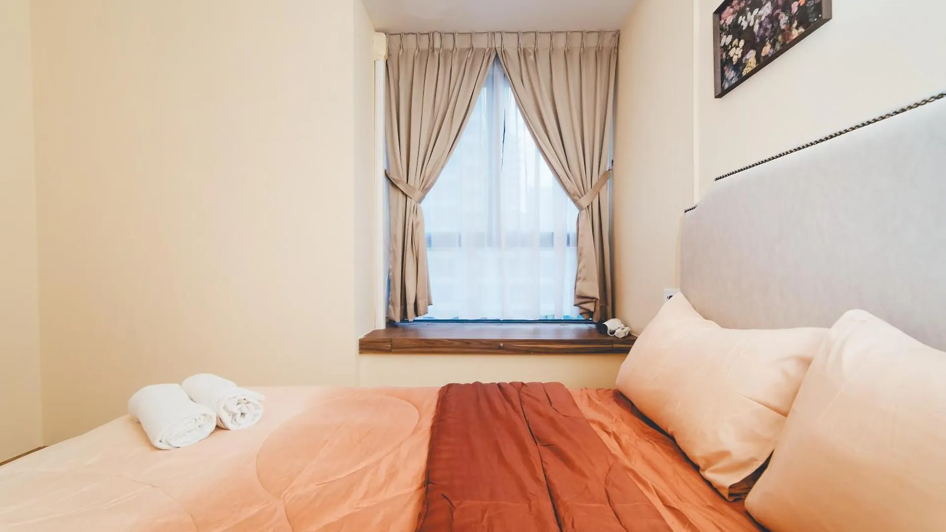 Danga Bay Vintage French 3Br6Pax Balcony Seaview By Our Stay Johor Bahru