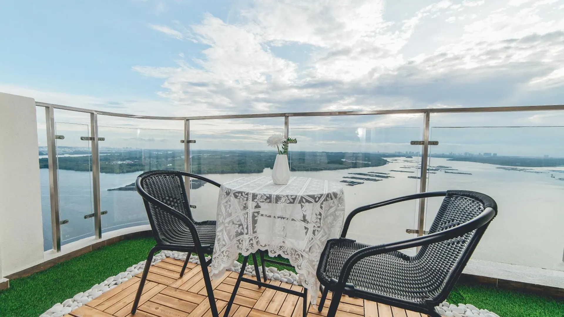 Apartment Danga Bay Vintage French 3Br6Pax Balcony Seaview By Our Stay Johor Bahru