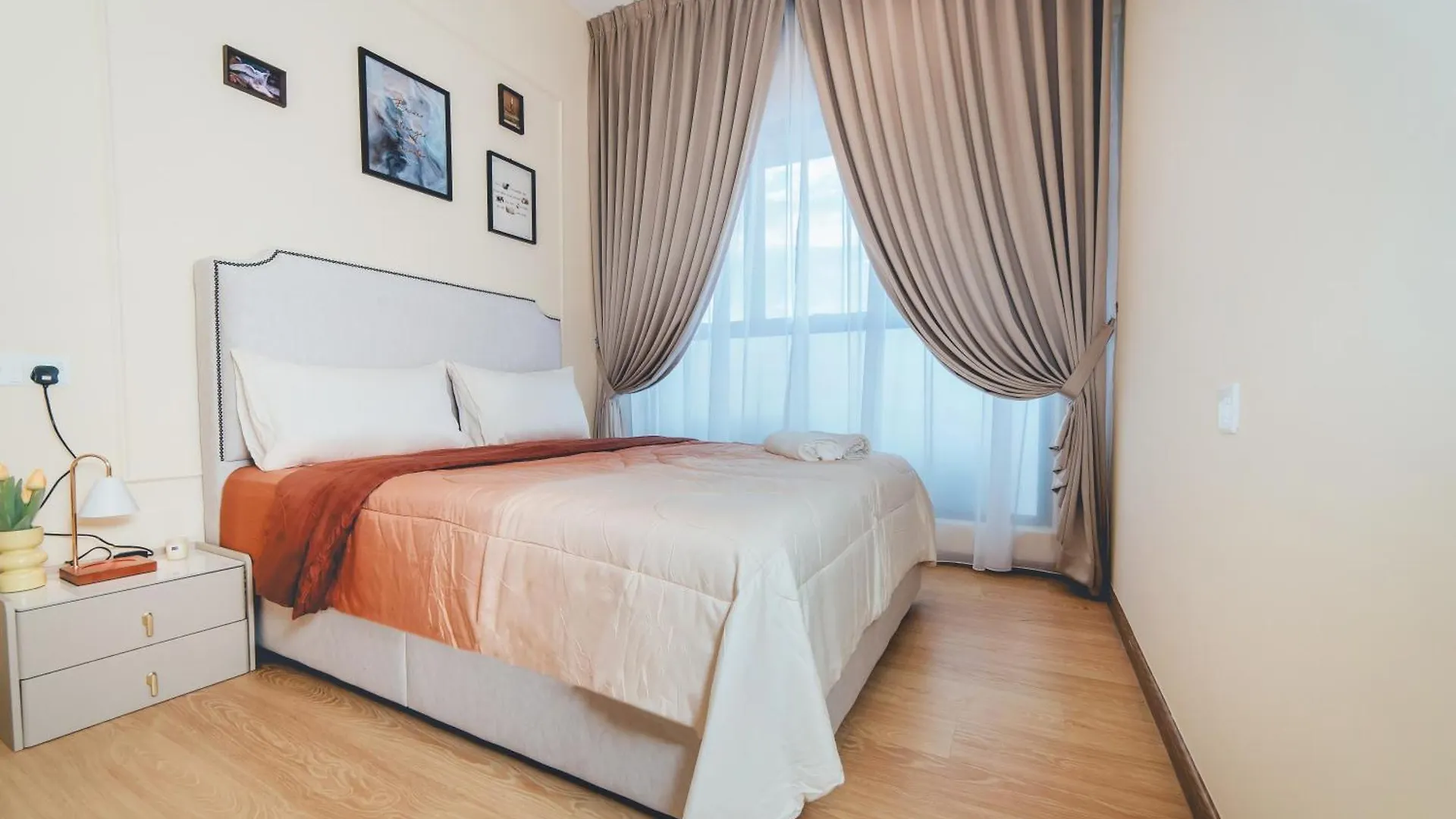 Danga Bay Vintage French 3Br6Pax Balcony Seaview By Our Stay Johor Bahru 0*,